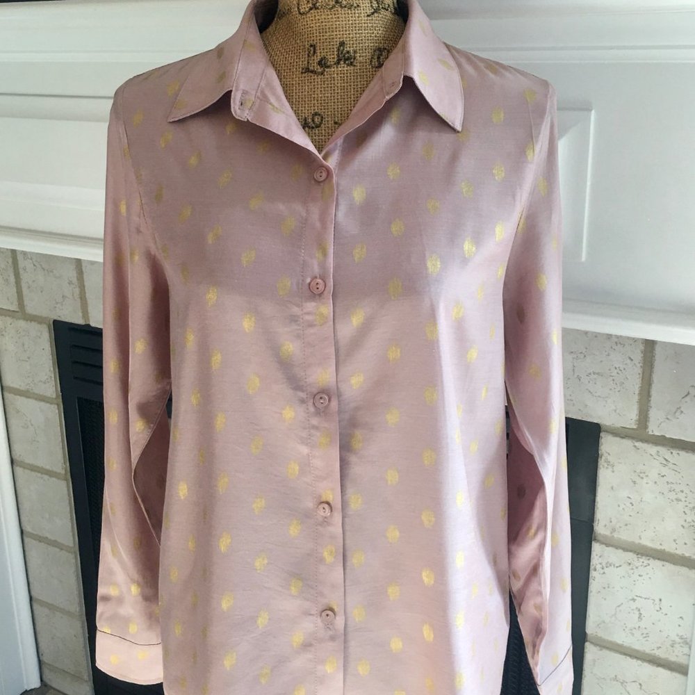 "COASTAL GRANDMOTHER STYLE" GOLDEN POLKA DOT TOP